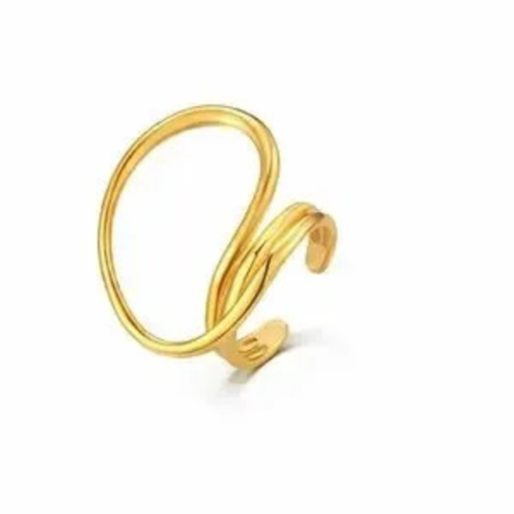 Elegant Gold Ring